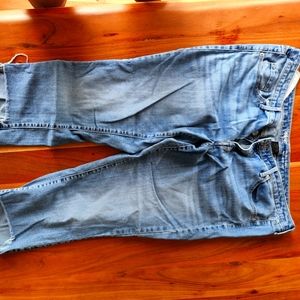 Mid rise straight jeans